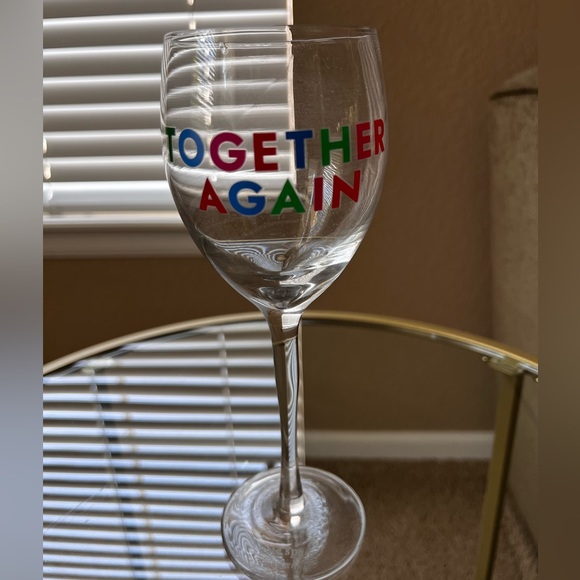 Kate Spade Crystal Wine Glass - Picture 4 of 5